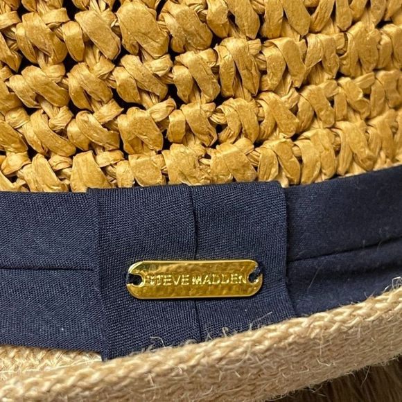 𝅺Steve Madden Straw Hat - Picture 5 of 9